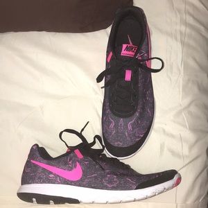 EUC Nike Running Shoes